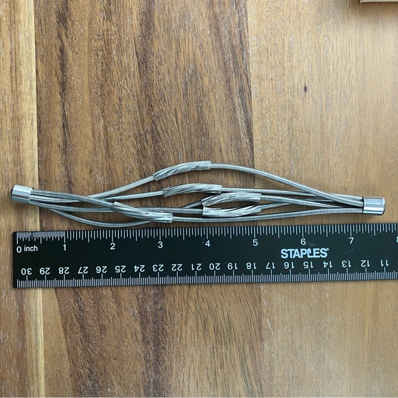 Layered Meta Bracelet - Picture 2 of 2